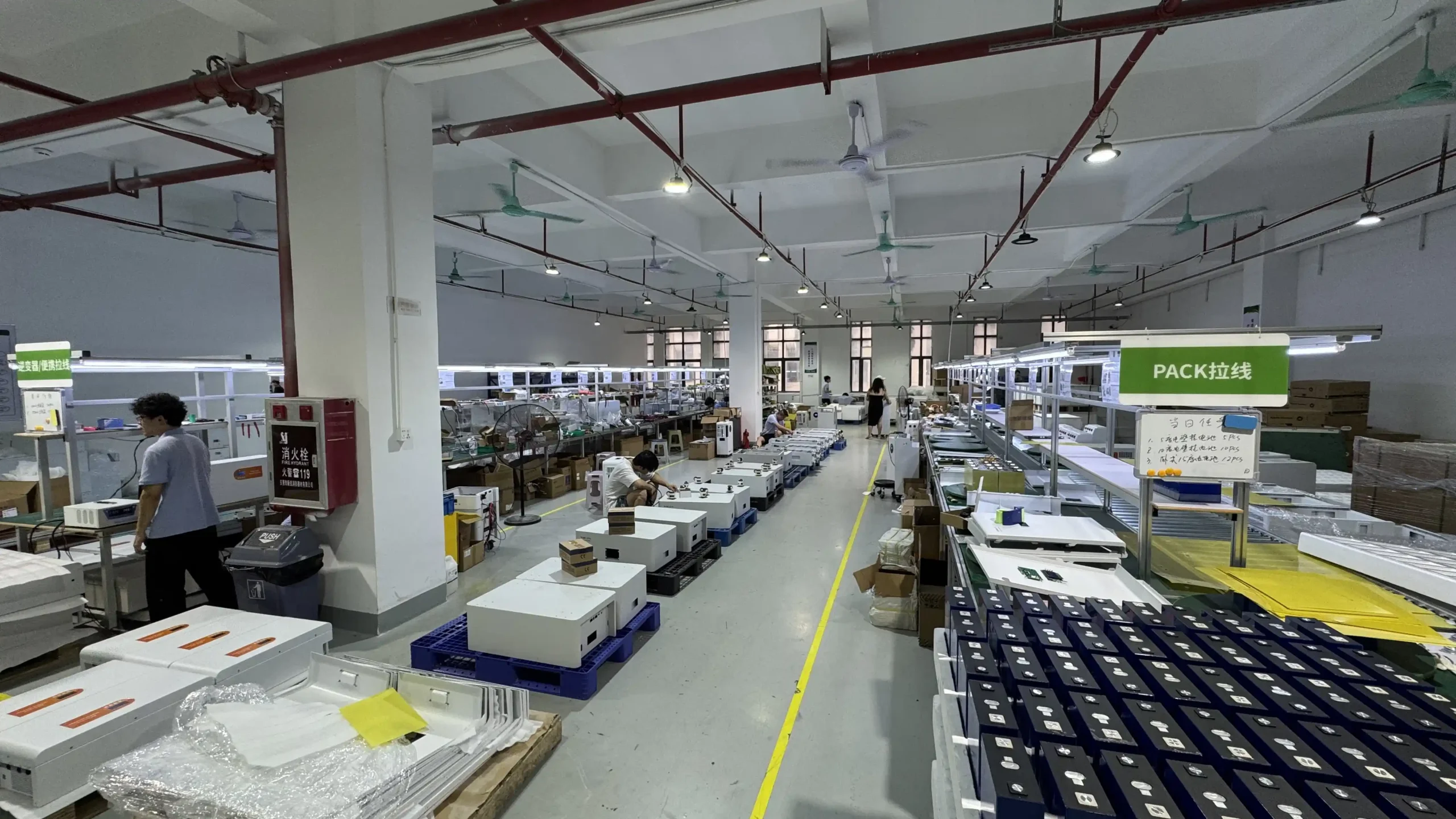 Production workshop of a residential energy storage battery manufacturer