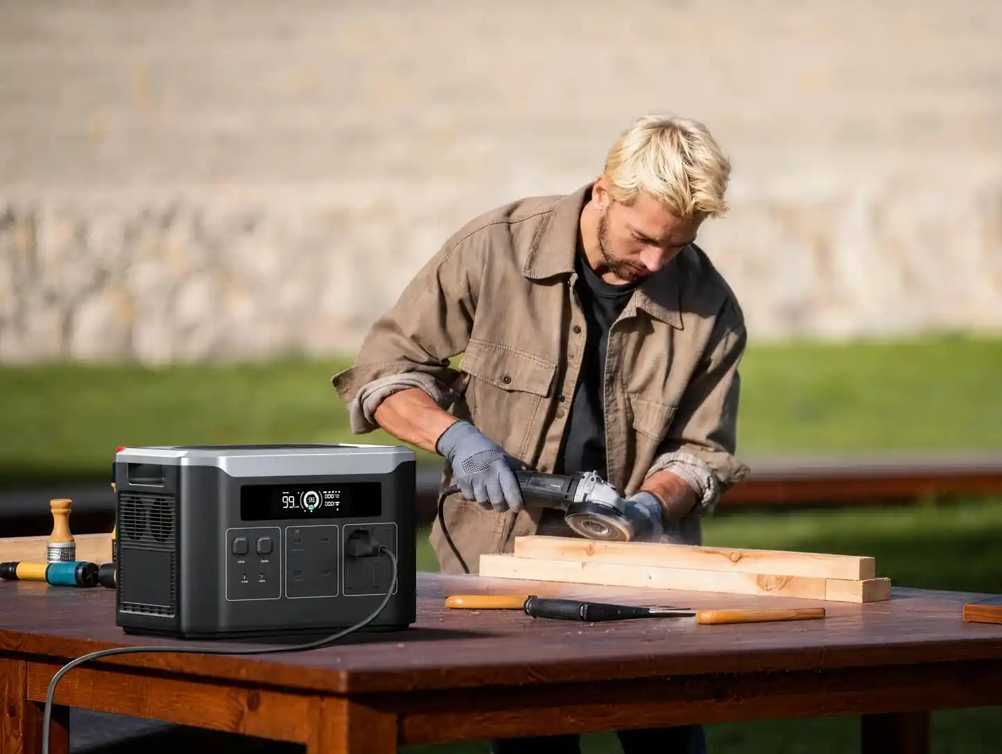 BP3000 3200W 2048Wh LiFePO4 Portable Power Station Detail Images (4)
